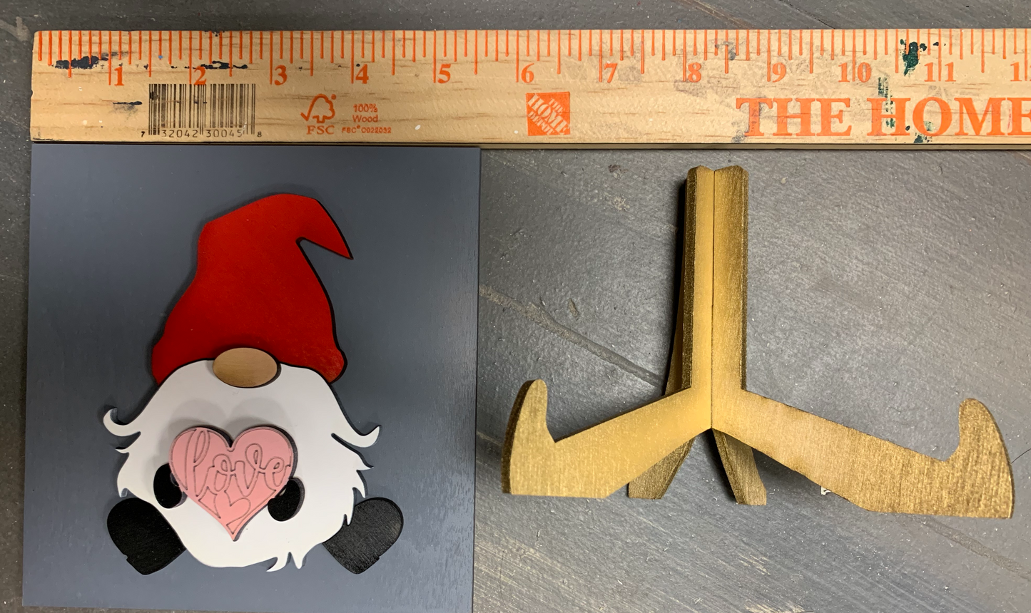 Mini Gnome Interchangeable w/ Easel