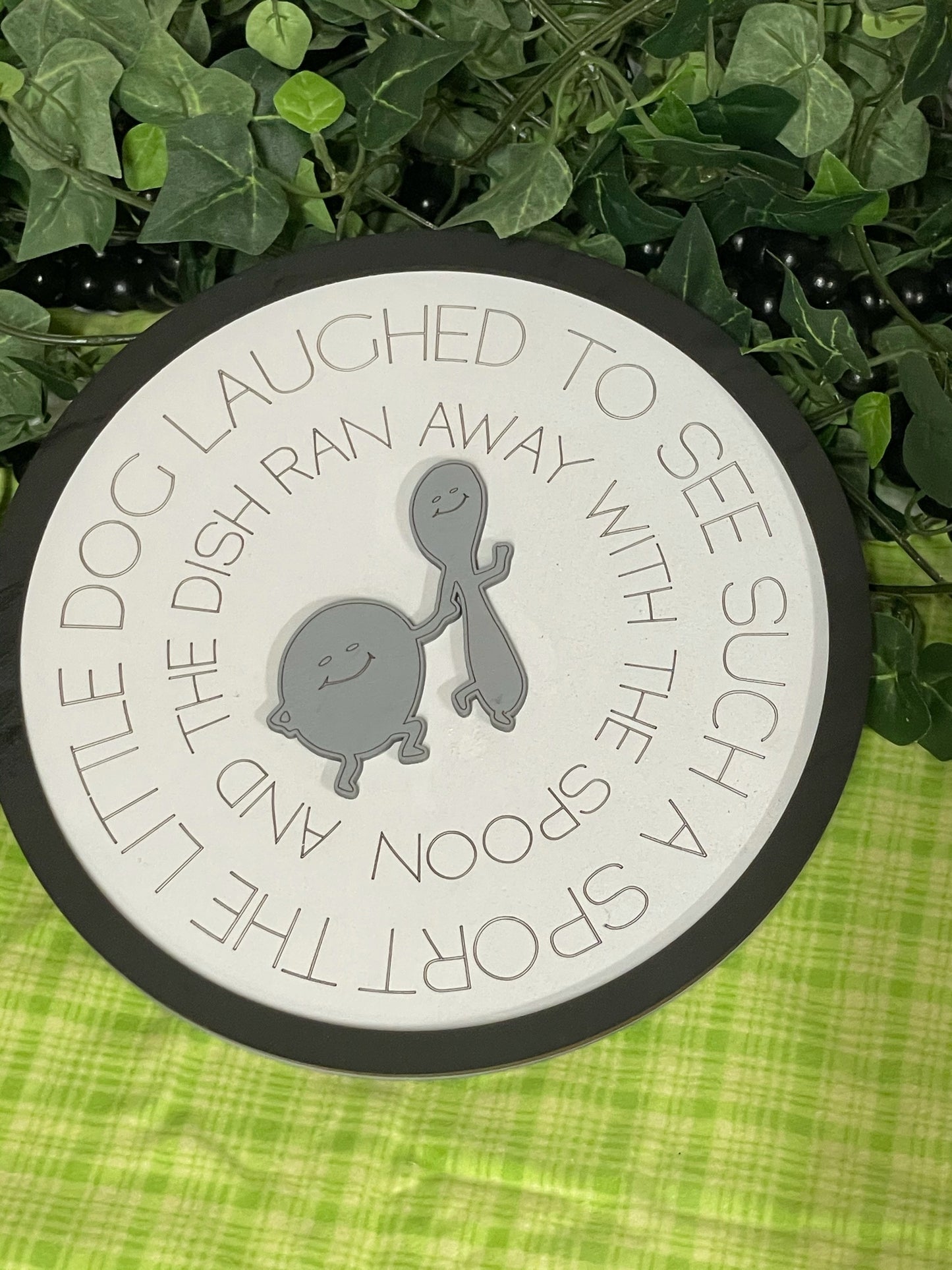Layered Round Nursery Rhyme: Hey Diddle Diddle Set Laser Ready SVG File Glowforge