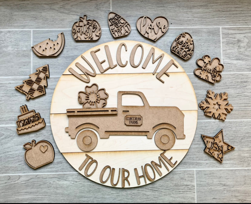 Old Truck Interchangeable Door Hanger