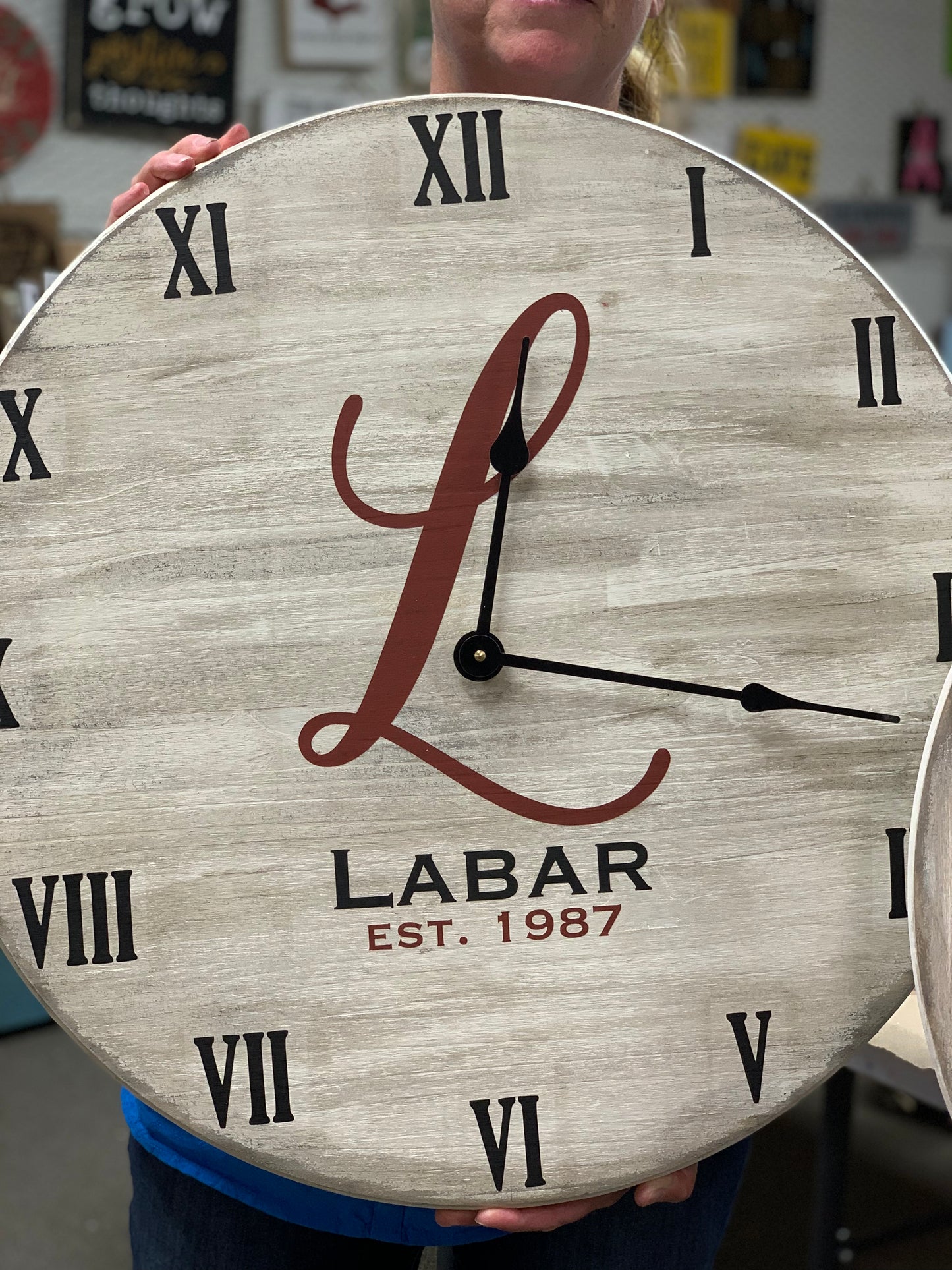 Farmhouse Clock, 24"