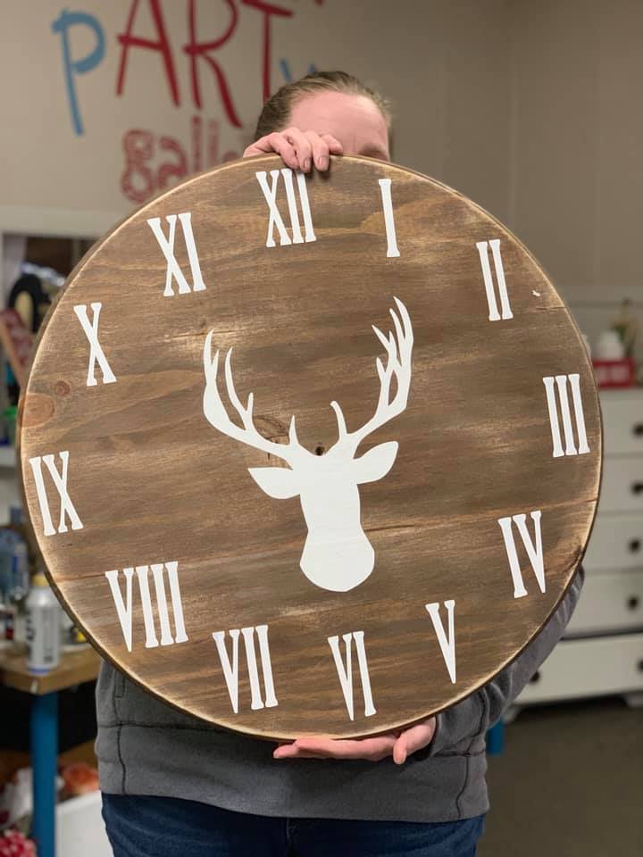 Farmhouse Clock, 24"