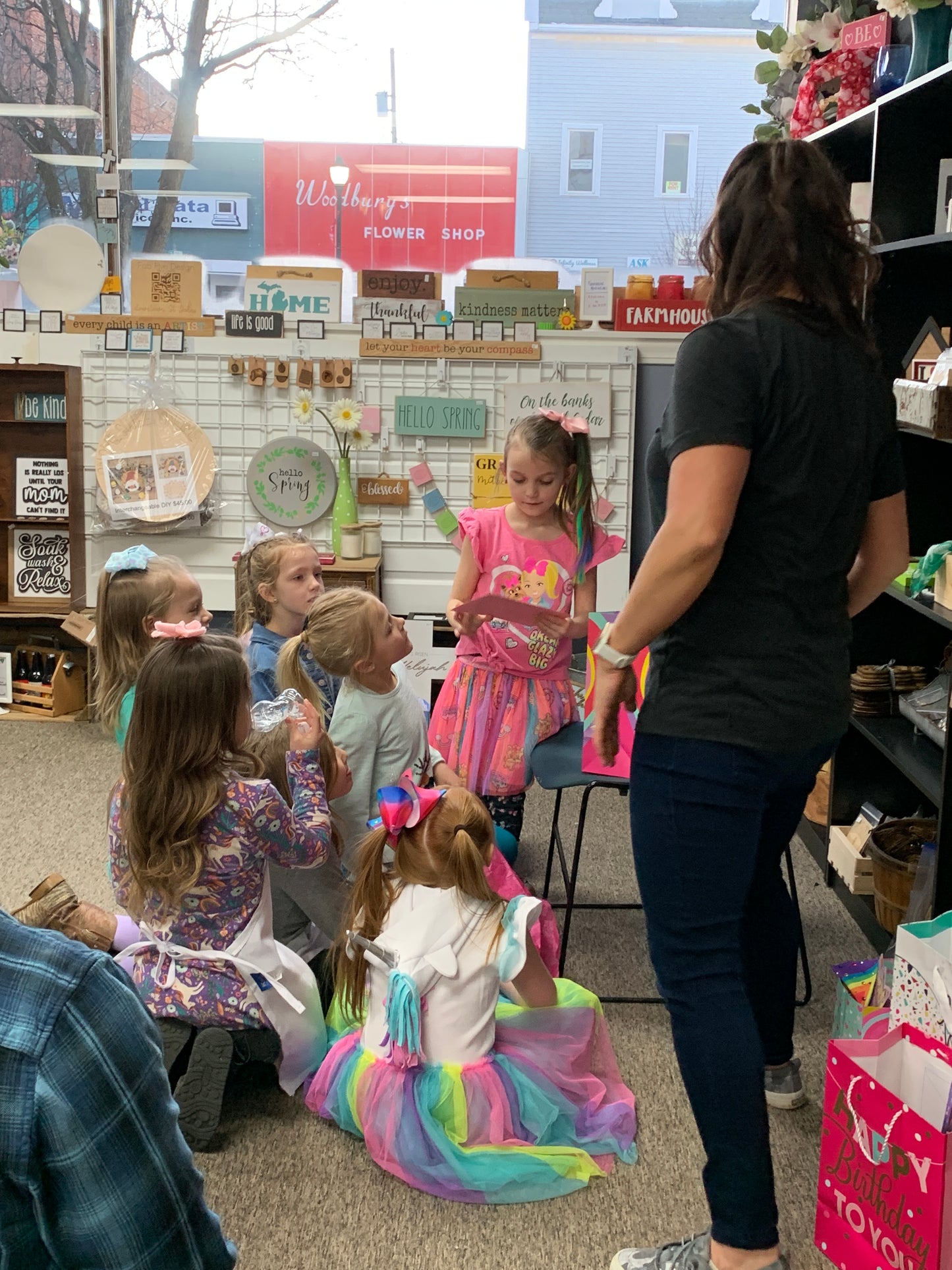 DIY Birthday pARTy SIGNS & SLIME