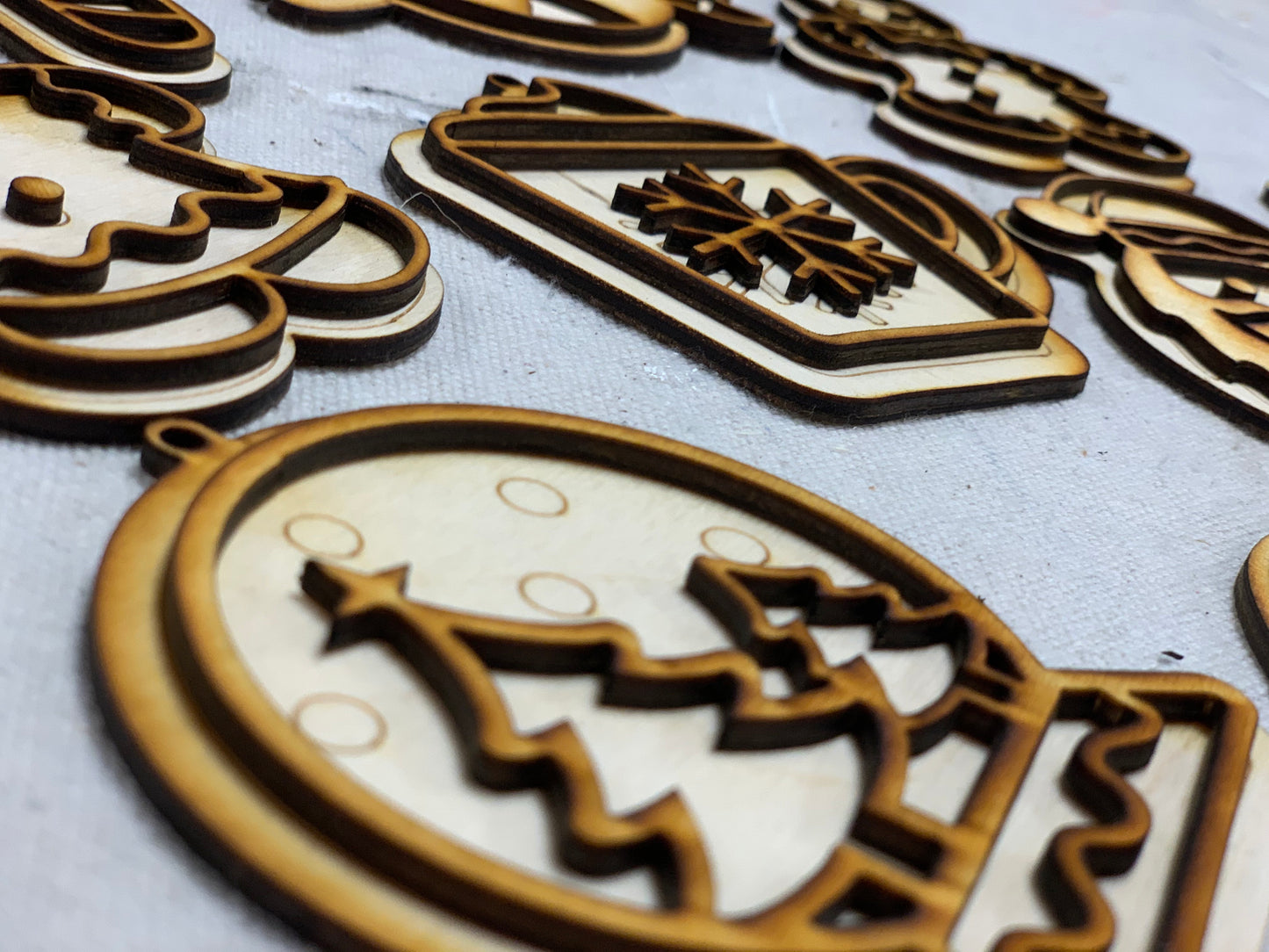 DIY Deluxe Ornament Kit