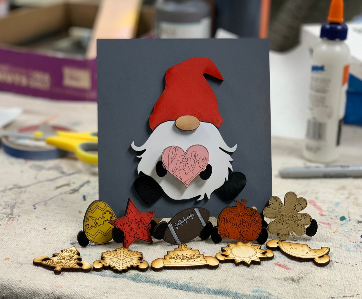 Mini Gnome Interchangeable w/ Easel