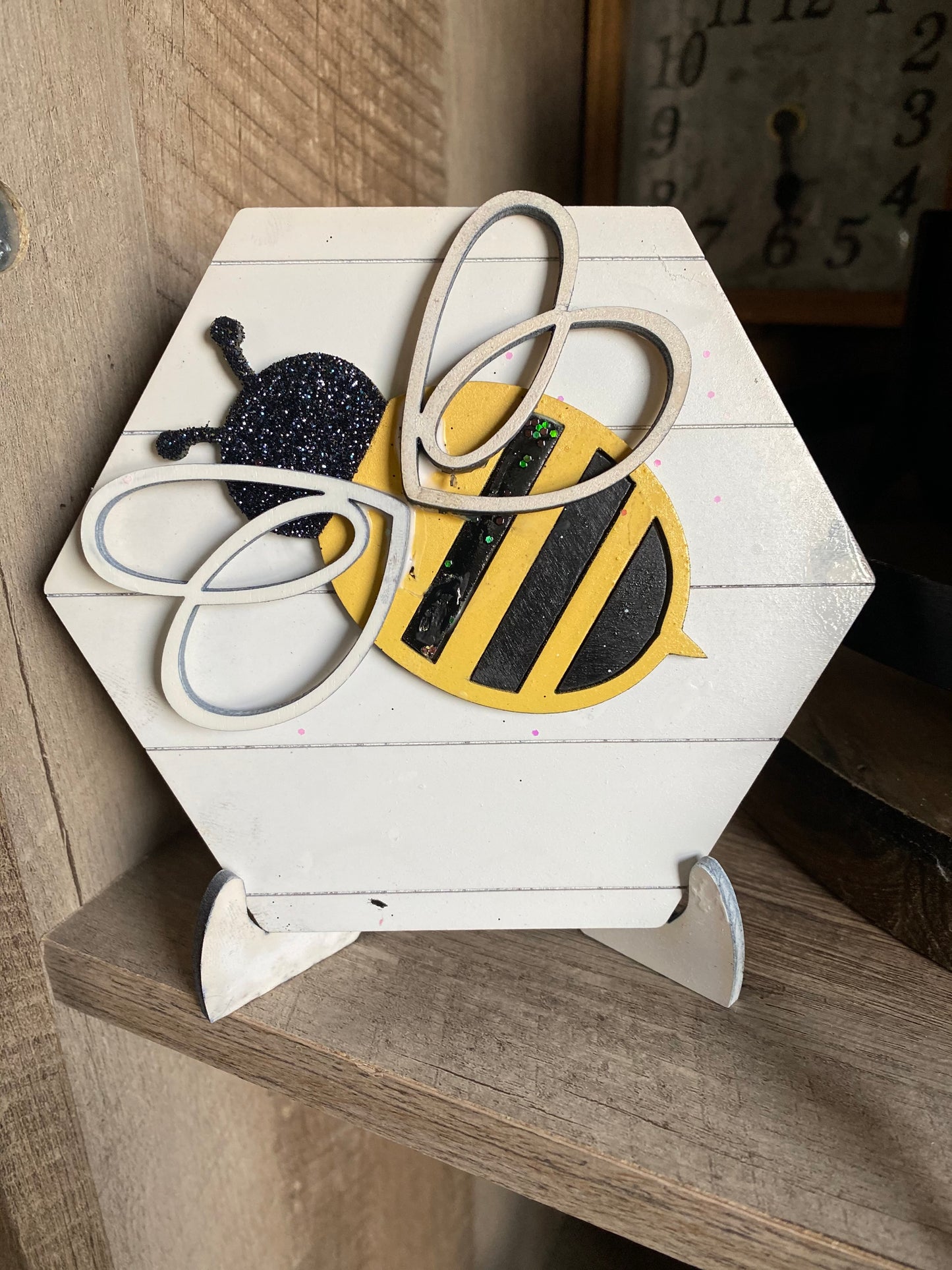 Bee Tiered Tray