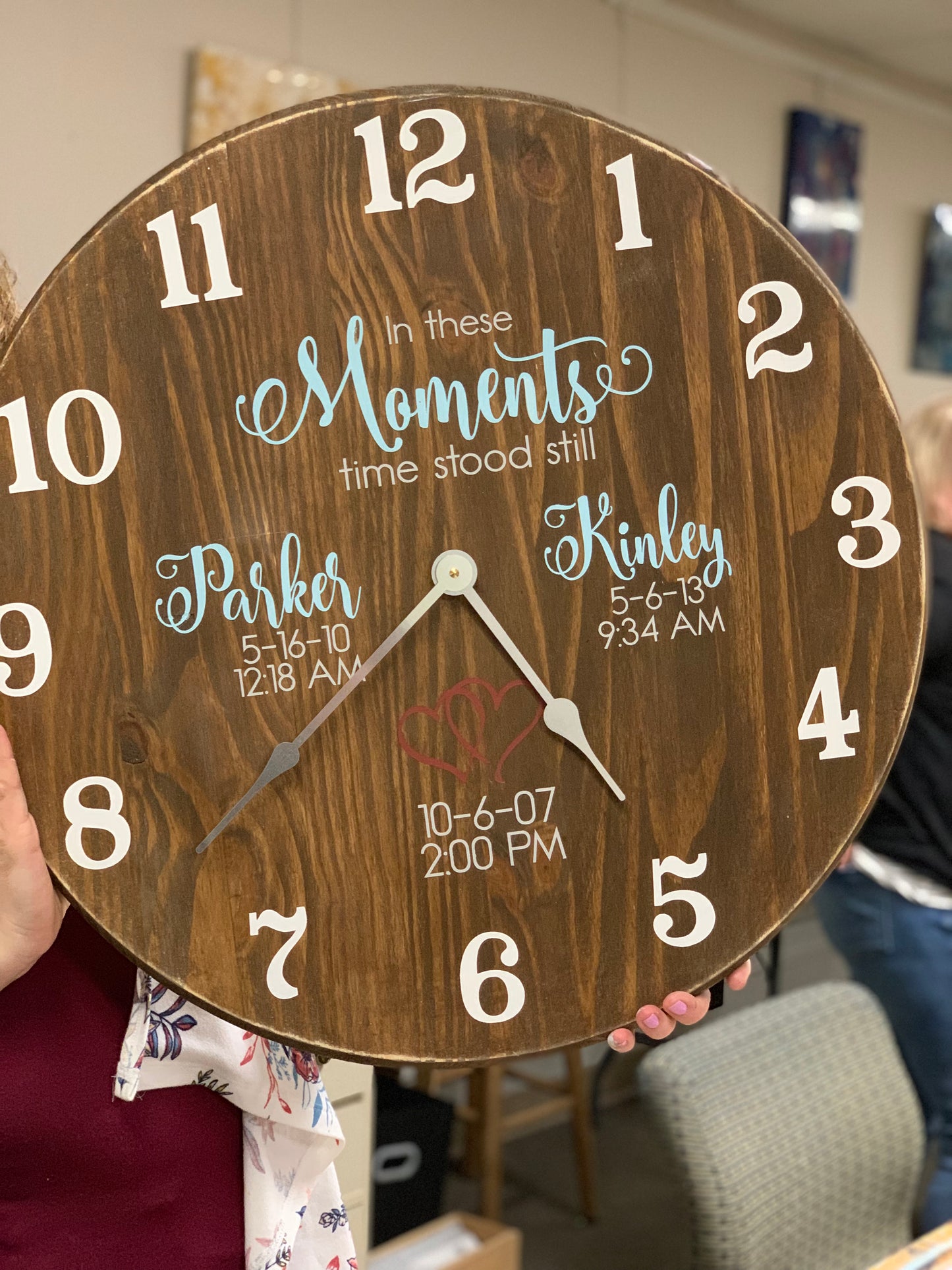 Farmhouse Clock, 24"