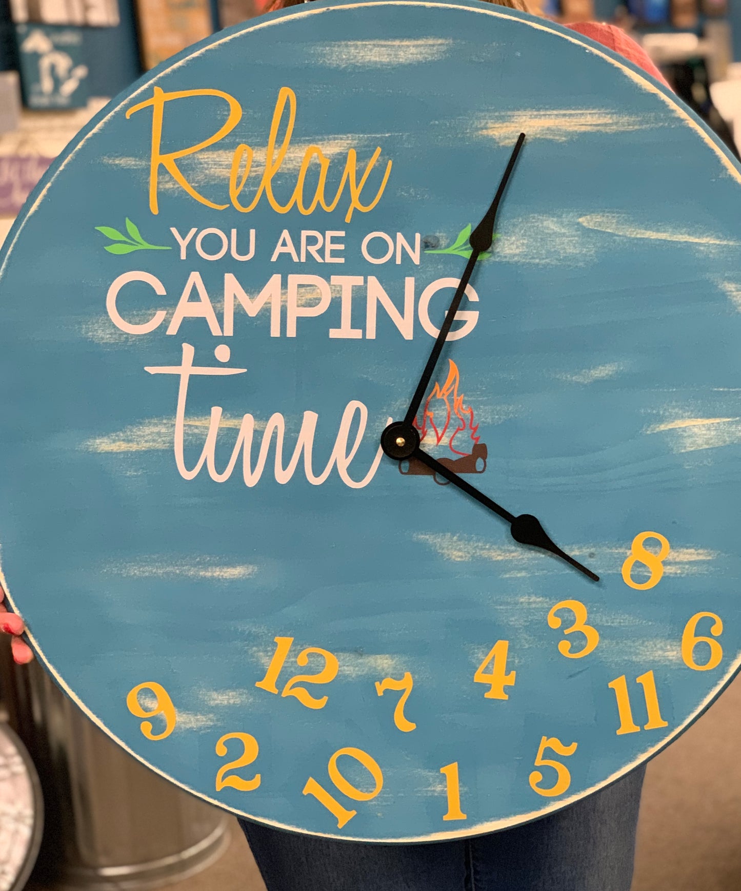 Farmhouse Clock, 18"