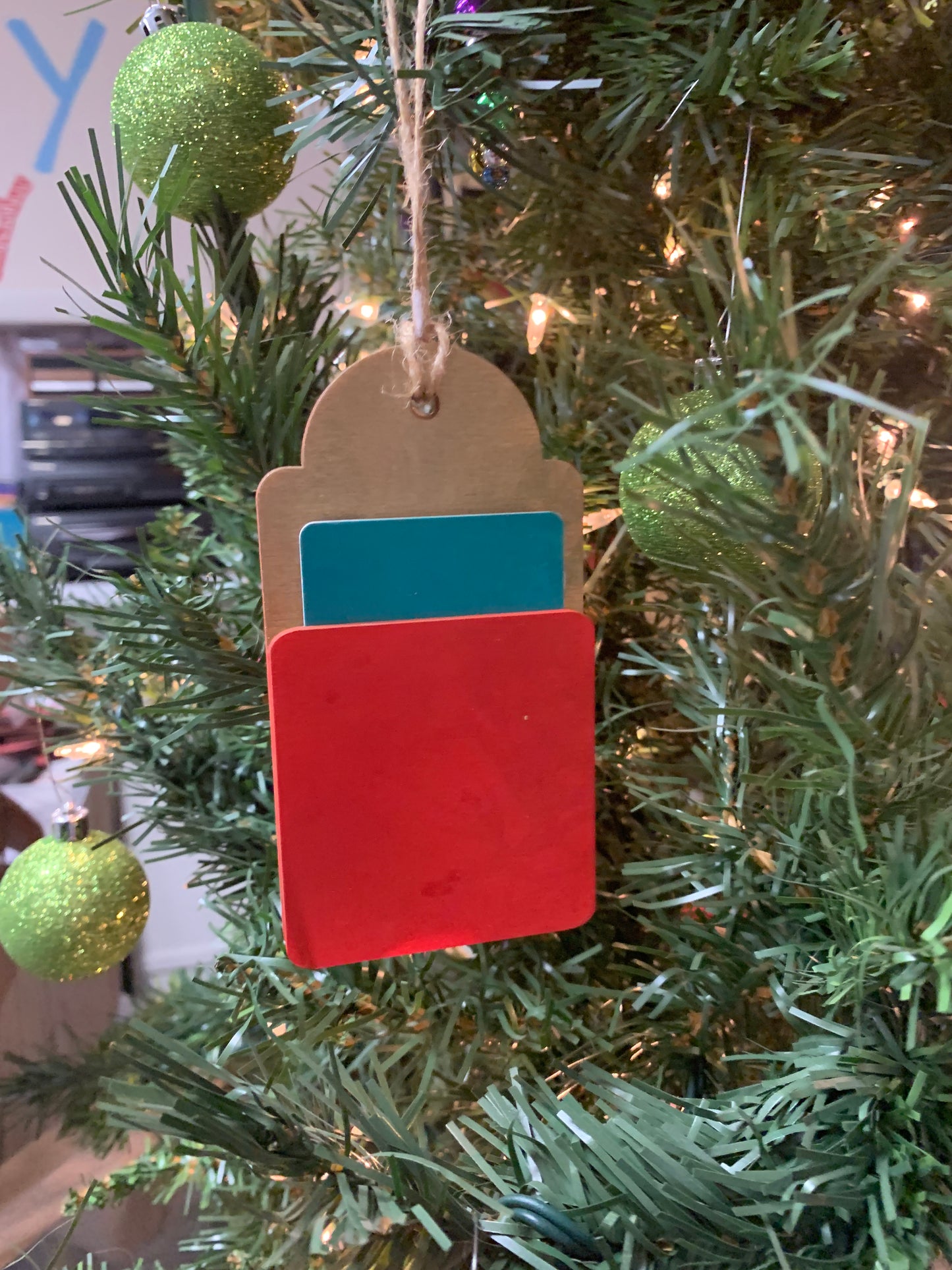 Gift Tag/Lottery Ticket Holder