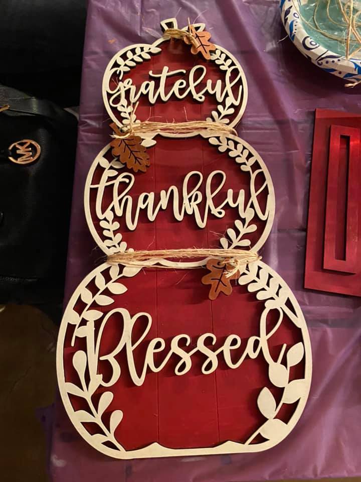 Standing Stacked Pumpkins, 48" XL